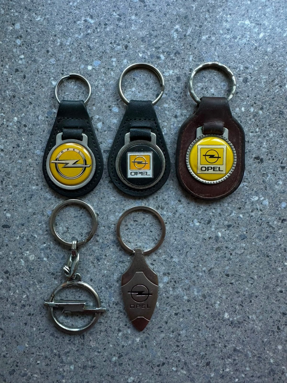 5x Opel sleutelhangers, Verzamelen, Sleutelhangers, Ophalen of Verzenden, Gebruikt, Merk