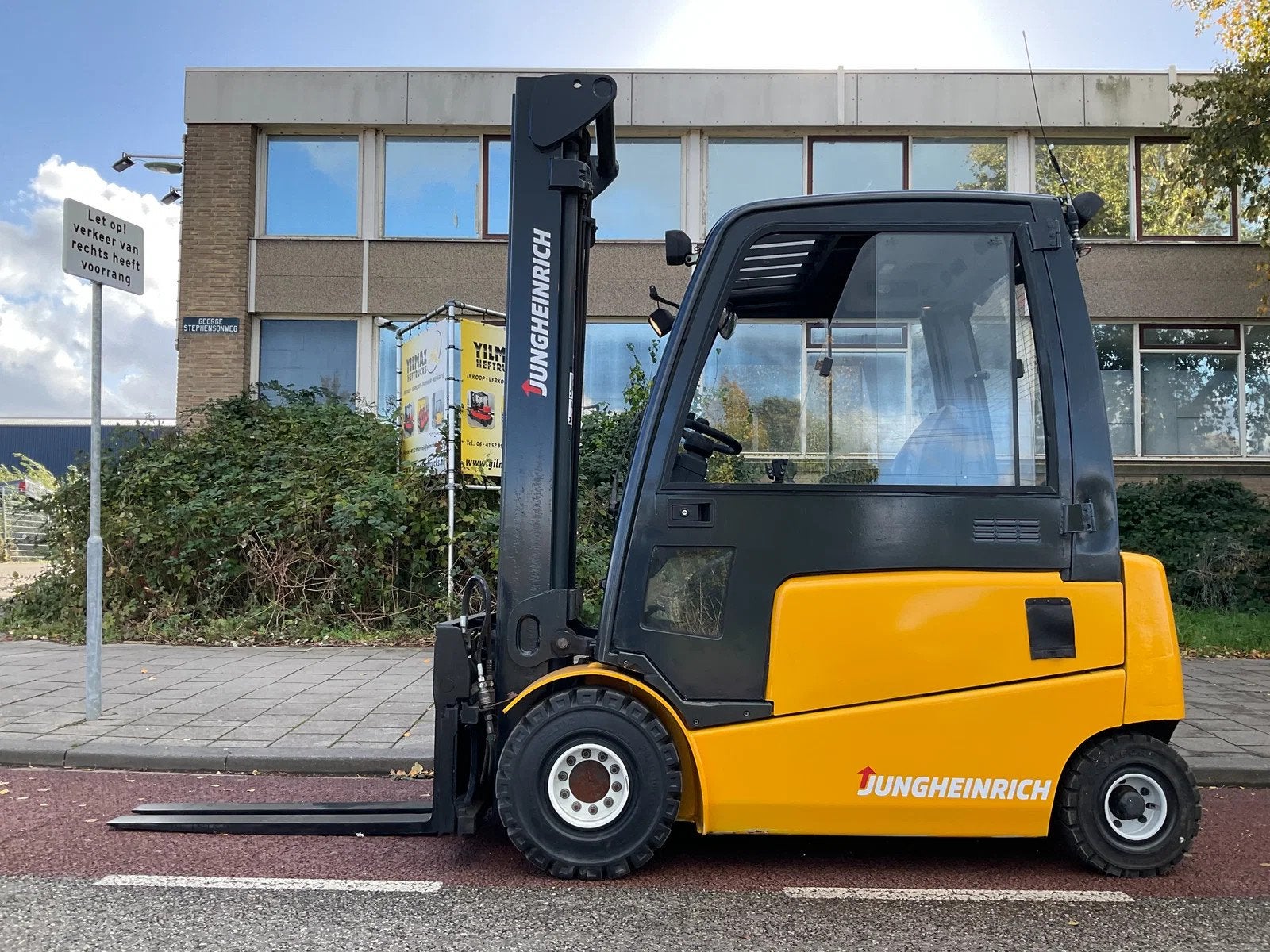 Jungheinrich EFG425 2500KG 6.00METER HEFTRUCK (bj 2010), Jungheinrich, Heftruck, Marconistraat 2
3133KL  Vlaardingen, NL, Yilmaz Heftrucks