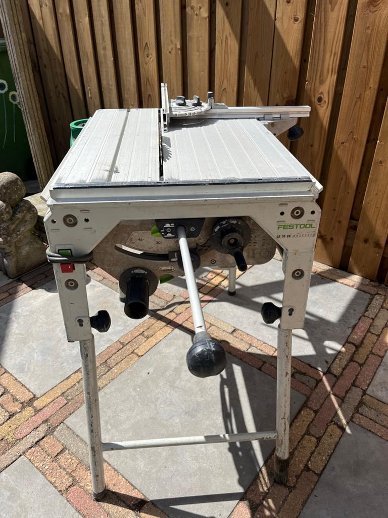 Festool Precisio CS 70 EB Tafelzaag met onderstel, Ophalen, Gebruikt, Cirkelzaag, 70 mm of meer