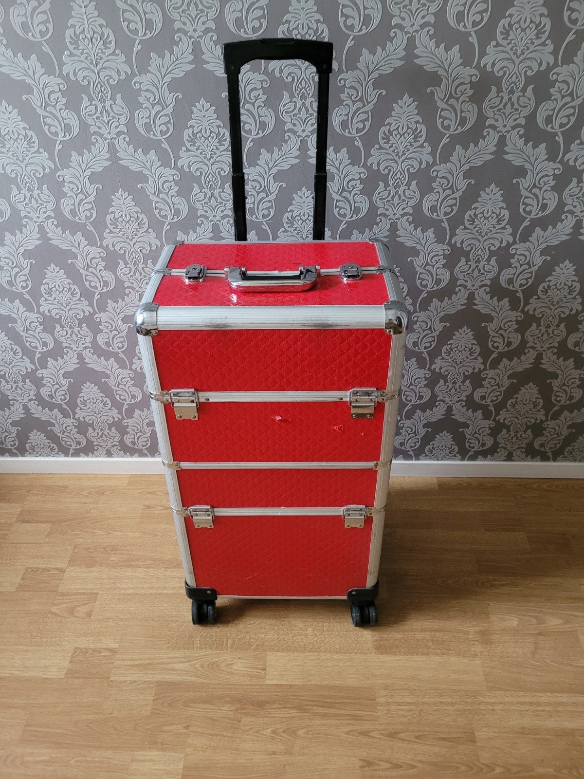 Kapperskoffer/visagiekoffer,trolley, Sieraden, Tassen en Uiterlijk, Beautycases, Ophalen, Gebruikt, Rood, Hardcase