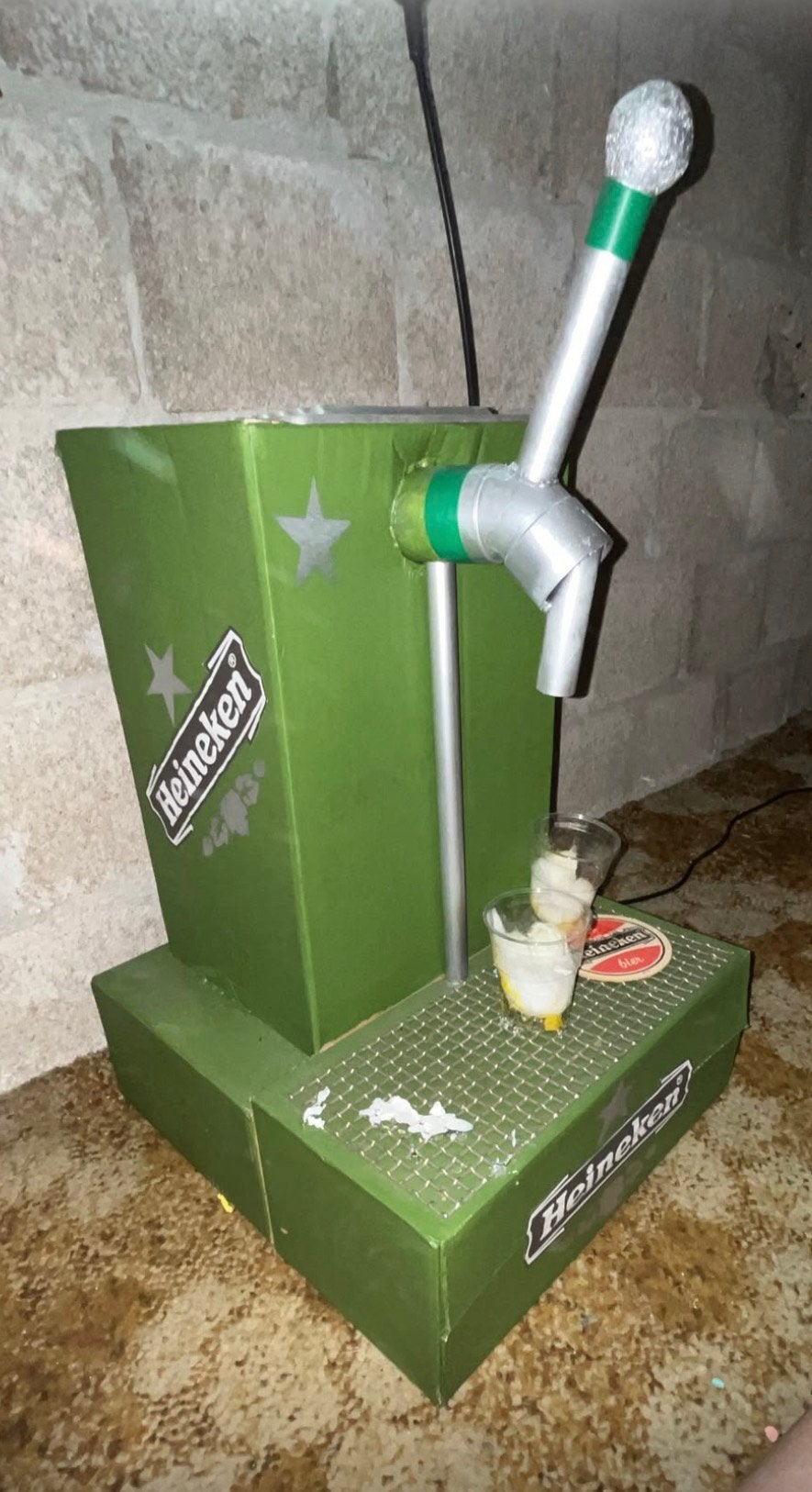 Heineken Bier Tapmachine - van karton, Witgoed en Apparatuur, Thuistaps, Ophalen, Gebruikt, Overige merken
