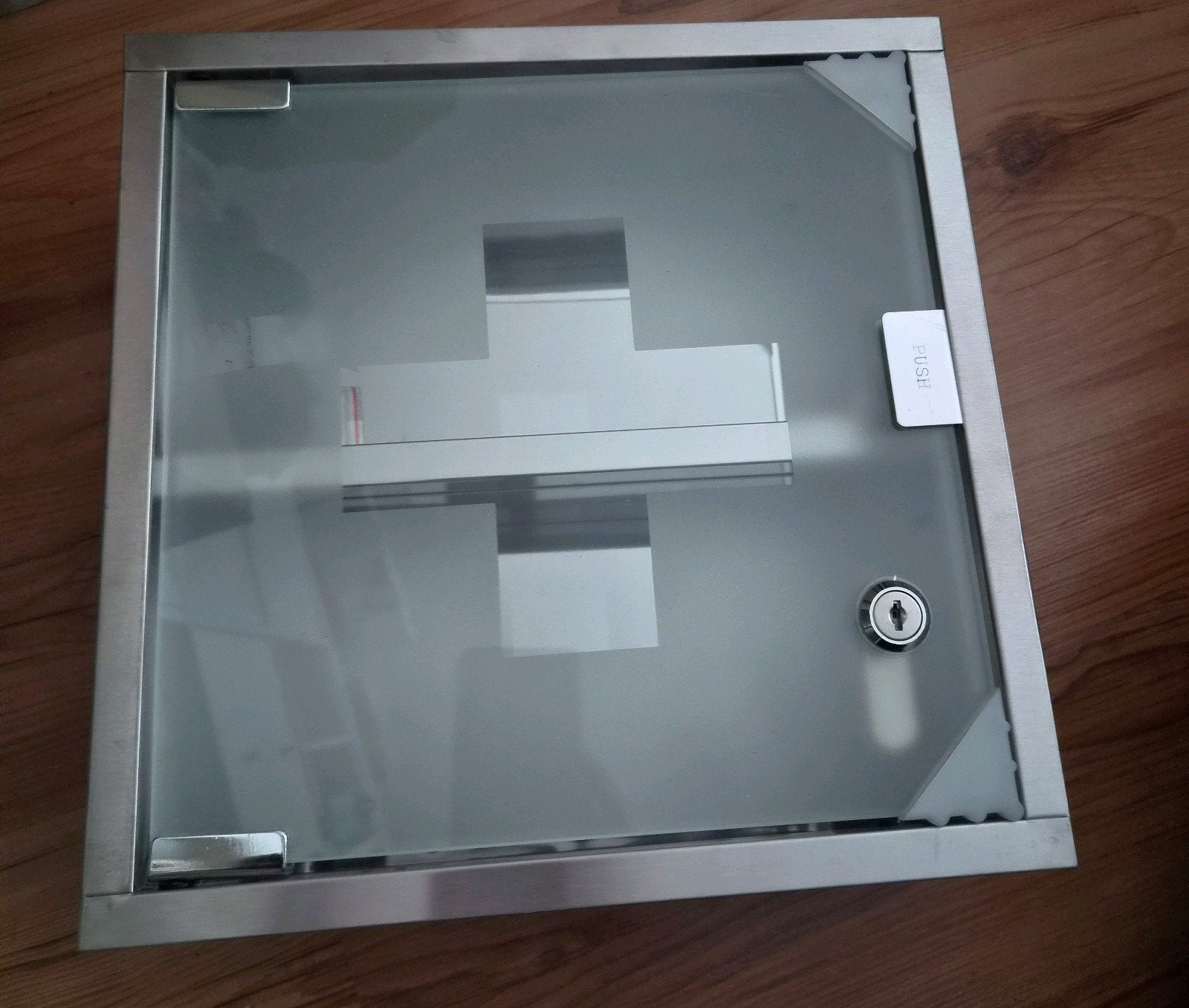 Nieuw medicijnkastje met slot, Ophalen of Verzenden, Nieuw