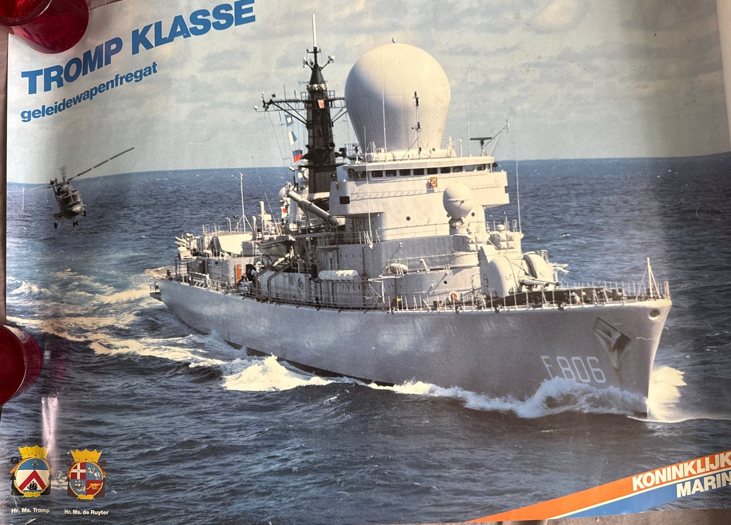 Poster Hr. Ms. Tromp (F806) Geleide Wapen Fregat - Jaren '80, Ophalen, A1 t/m A3, Overige onderwerpen, Rechthoekig Staand