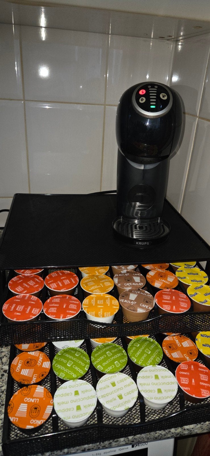 Krups Nescafe Dolce Gusto Genio S plus  met veel extra, Koffiemachine, Ophalen of Verzenden, Zo goed als nieuw, Koffiepads en cups