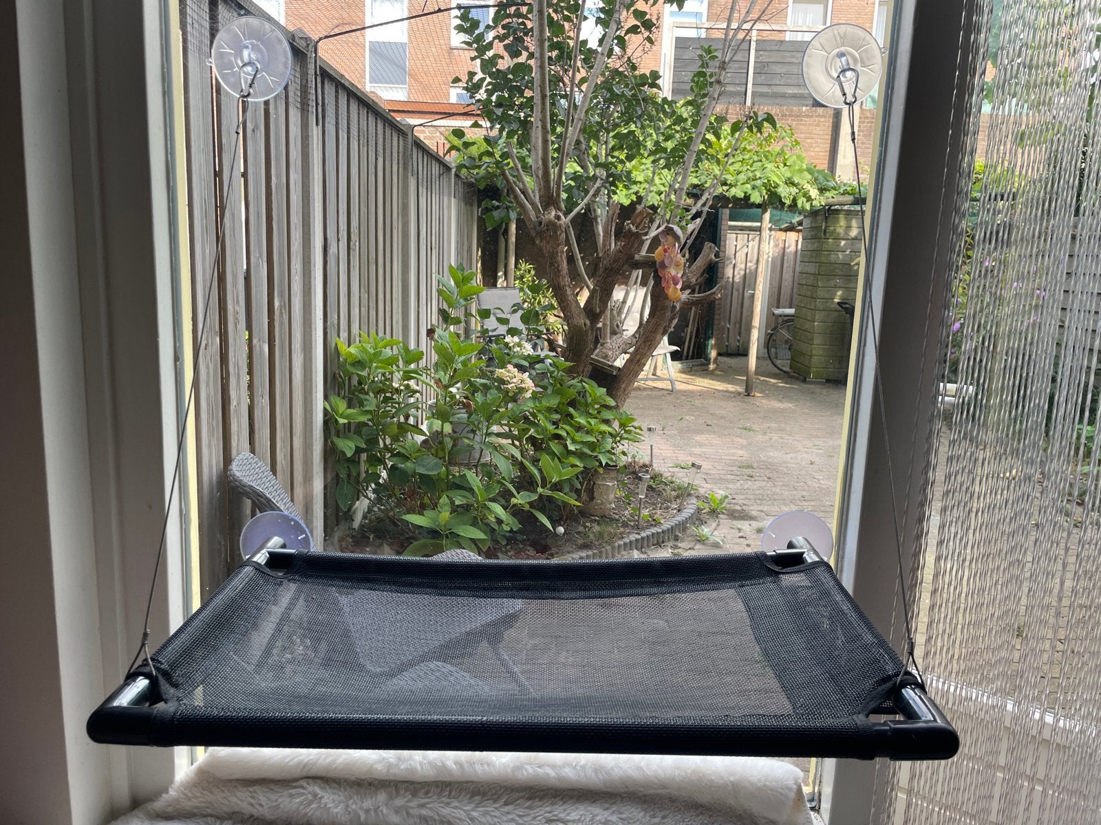 Stevige kattenhang mat voor aan het raam, maat L tot 23 kg), Dieren en Toebehoren, Ophalen of Verzenden, Zo goed als nieuw