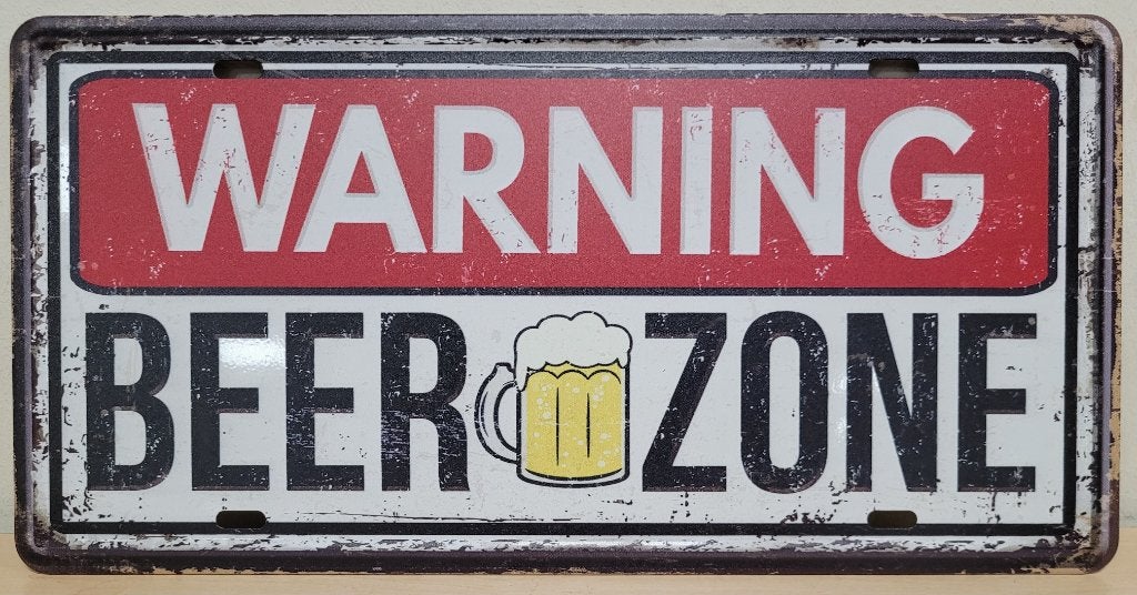 Warning beer zone bier license plate reclamebord van metaal