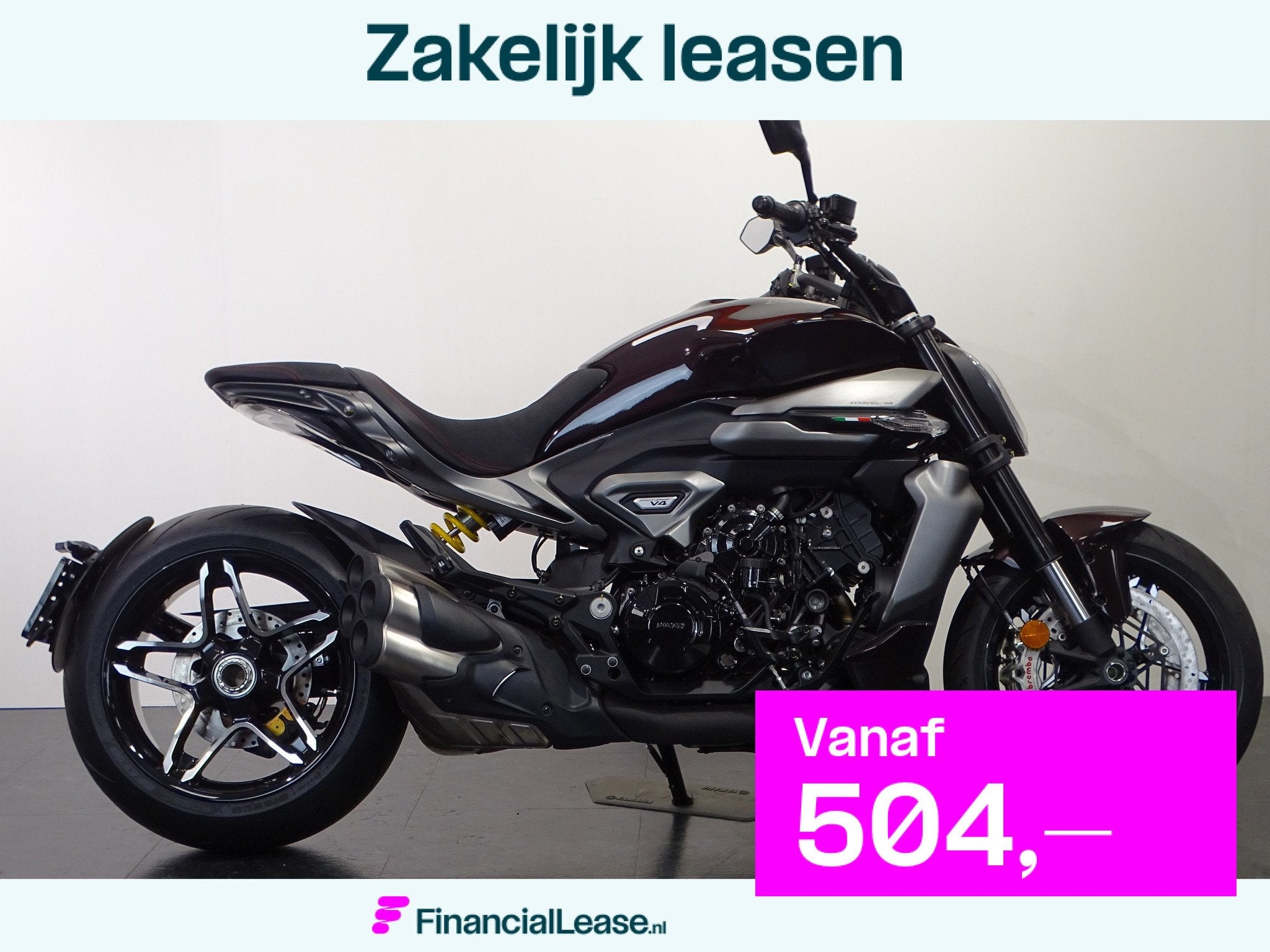 Ducati XDiavel V4, Bedrijf, Naked bike