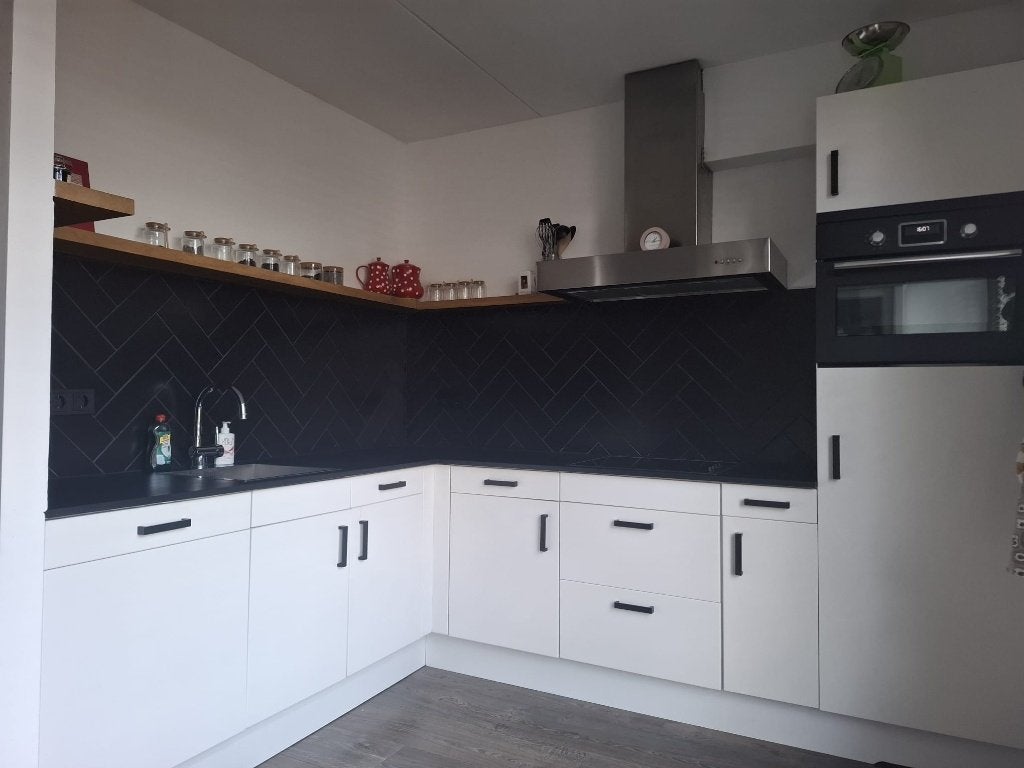 Complete hoekkeuken te koop incl. werkende inbouwapparatuur, Huis en Inrichting, Keuken | Complete keukens, Ophalen, Gebruikt