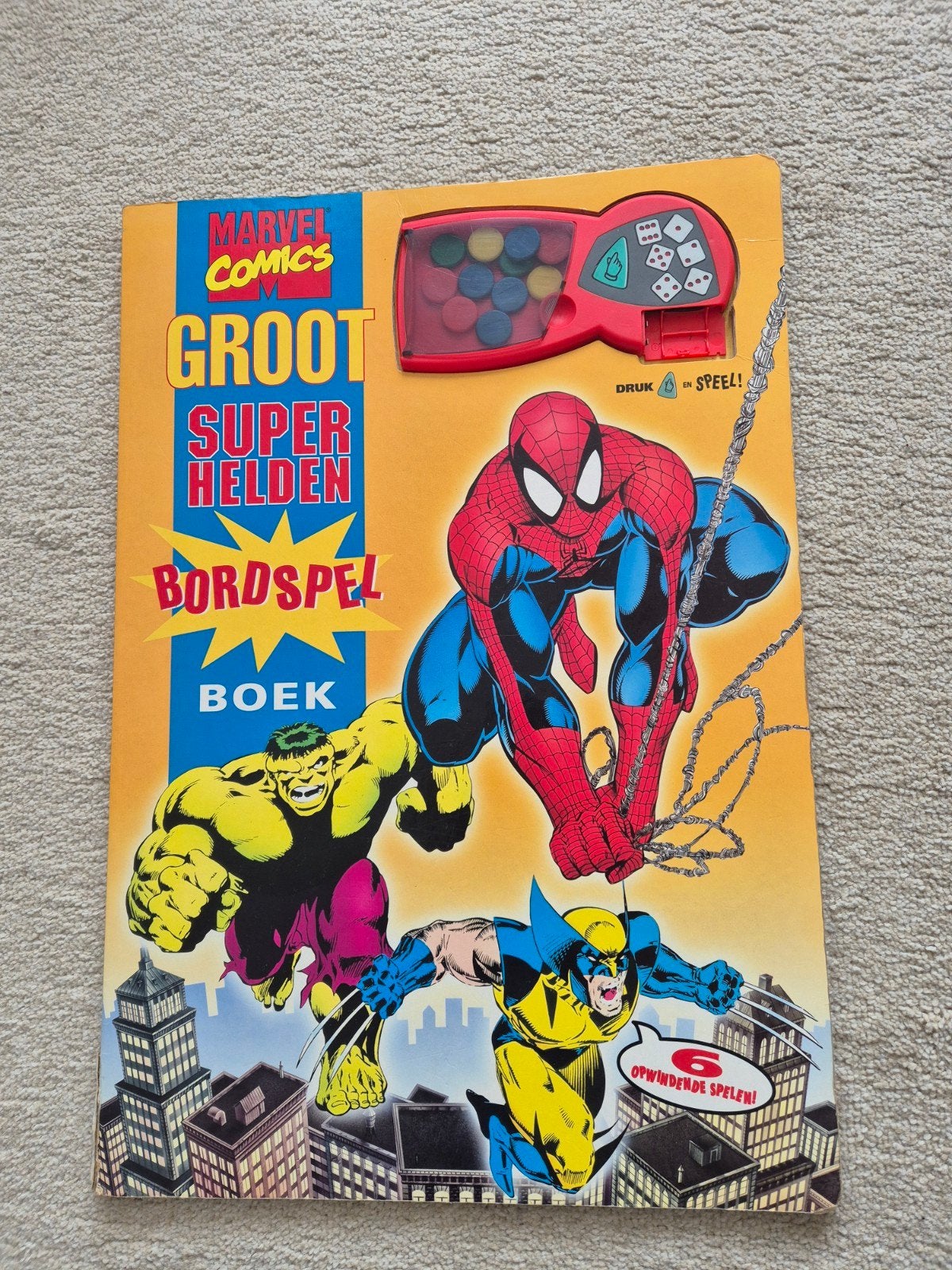 Marvel comics Groot super helden bordspel 58 x 40 cm, Ophalen, Gebruikt
