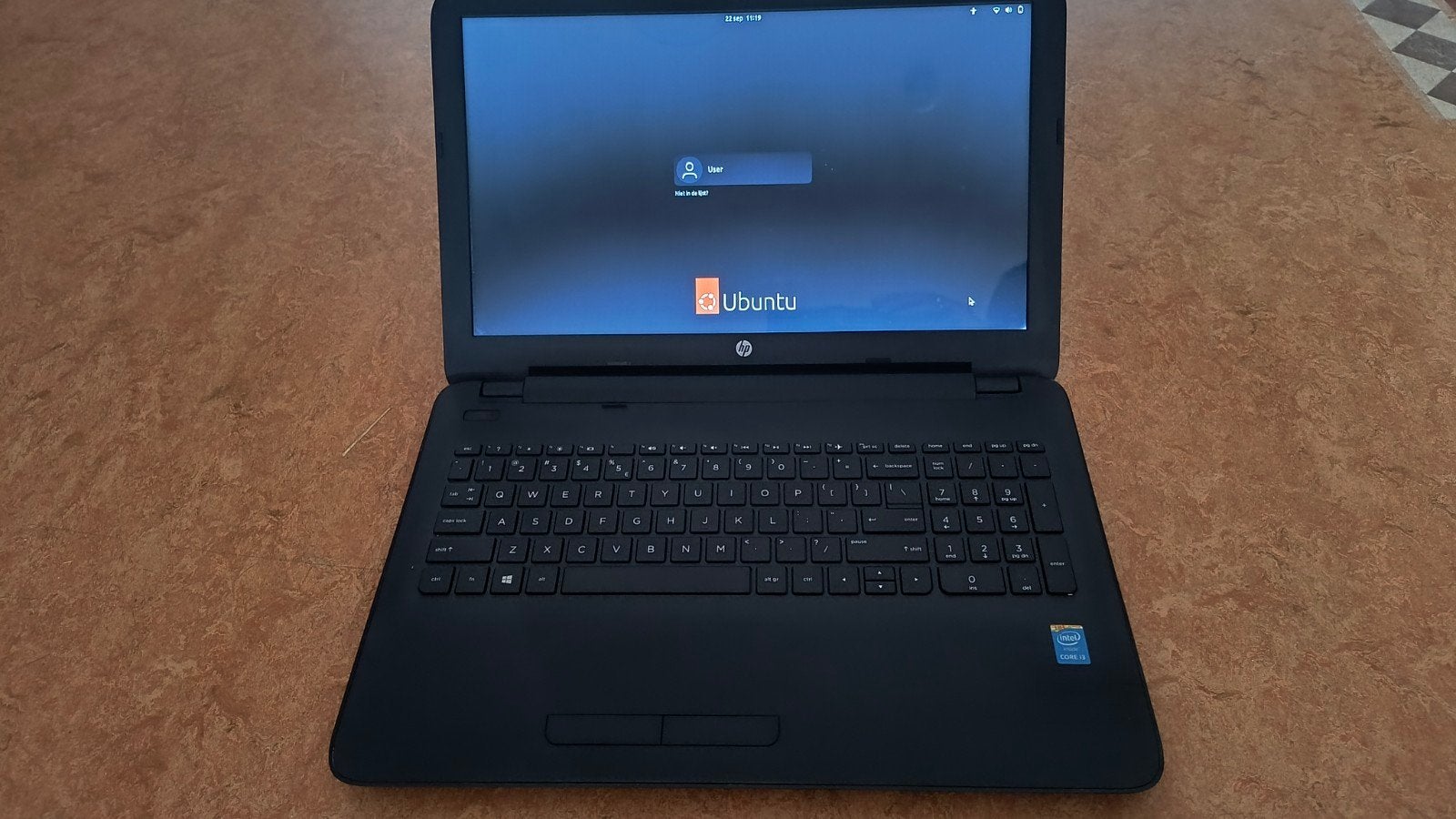 HP Notebook 15-ay088nd   Linux-Ubuntu, Computers en Software, Ophalen, Gebruikt, HDD, 2 tot 3 Ghz