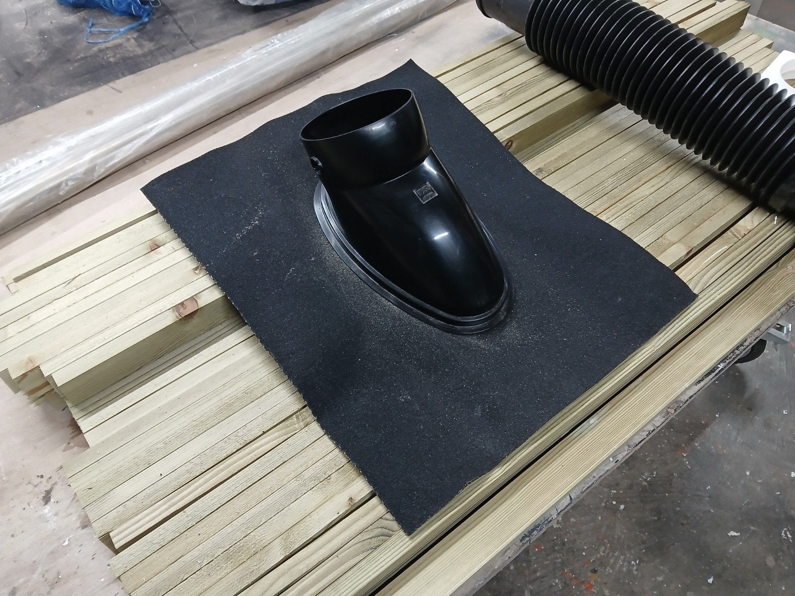 Ubbink Ubiflex pan Ø131 15-55 graden 500x600 mm, Kunststof, Zwart, Overige typen, Nieuw