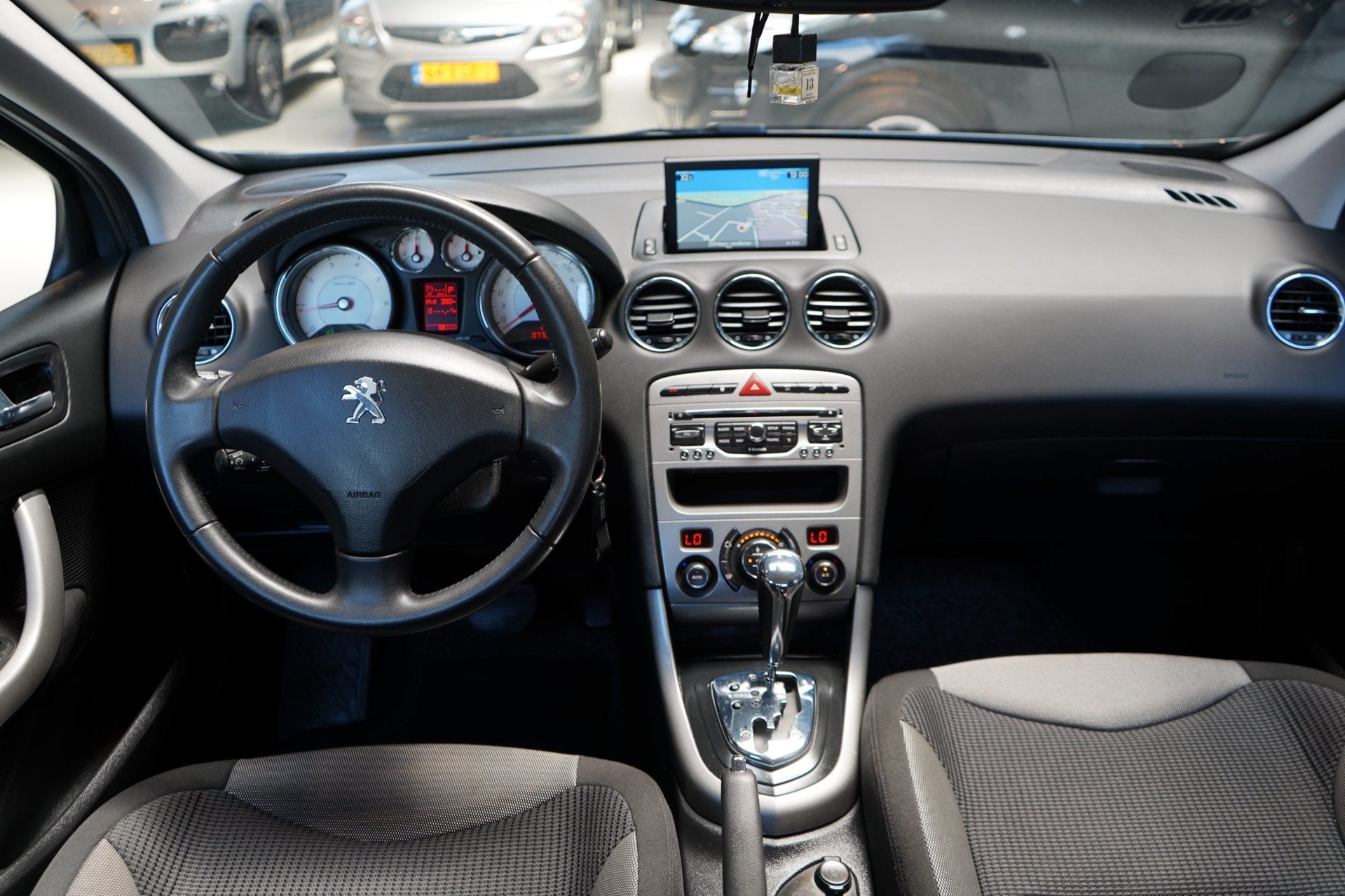 Peugeot 308 1.6 VTi Active | AUTOMAAT | PDC | AIRCO | CRUISE, Auto's, Peugeot, Euro 5, Stof, Gebruikt, 4 cilinders
