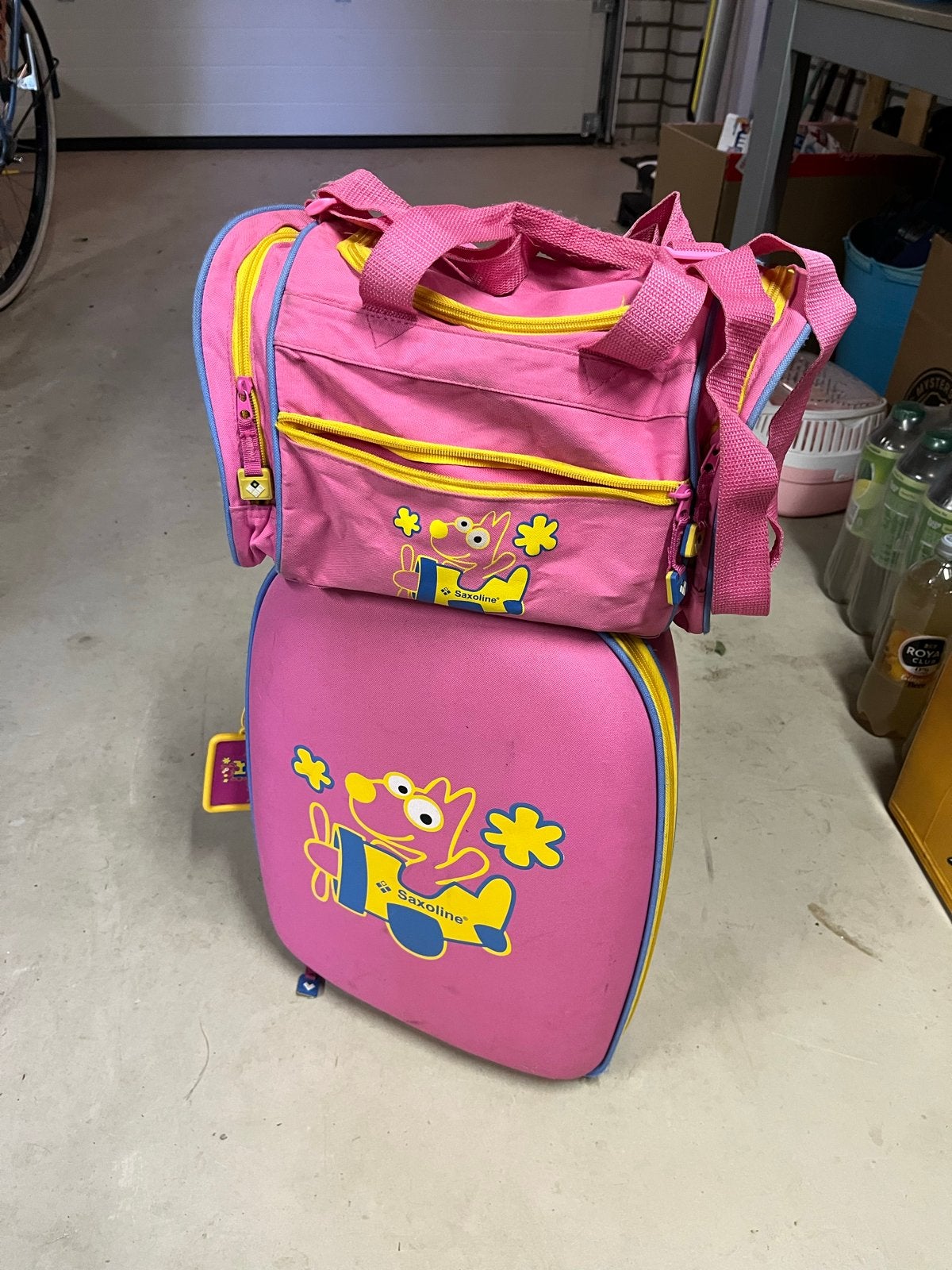Saxoline Logeer/Reiskoffer met bijpassende tas, Ophalen, 40 tot 60 cm, Gebruikt, 20 tot 30 cm