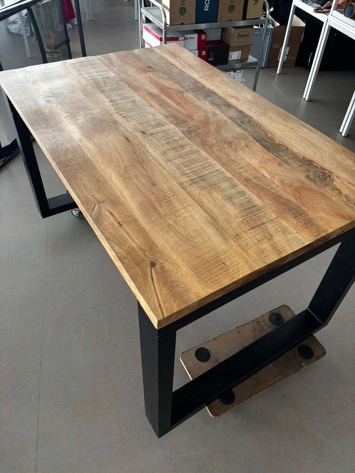 Mango eettafel, Ophalen, 100 tot 150 cm, 50 tot 100 cm, Zo goed als nieuw