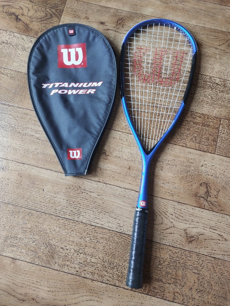 2 x mooi Squash Racket z.g.a.n, Sport en Fitness, Squash, Ophalen of Verzenden, Zo goed als nieuw, Racket, Met hoes