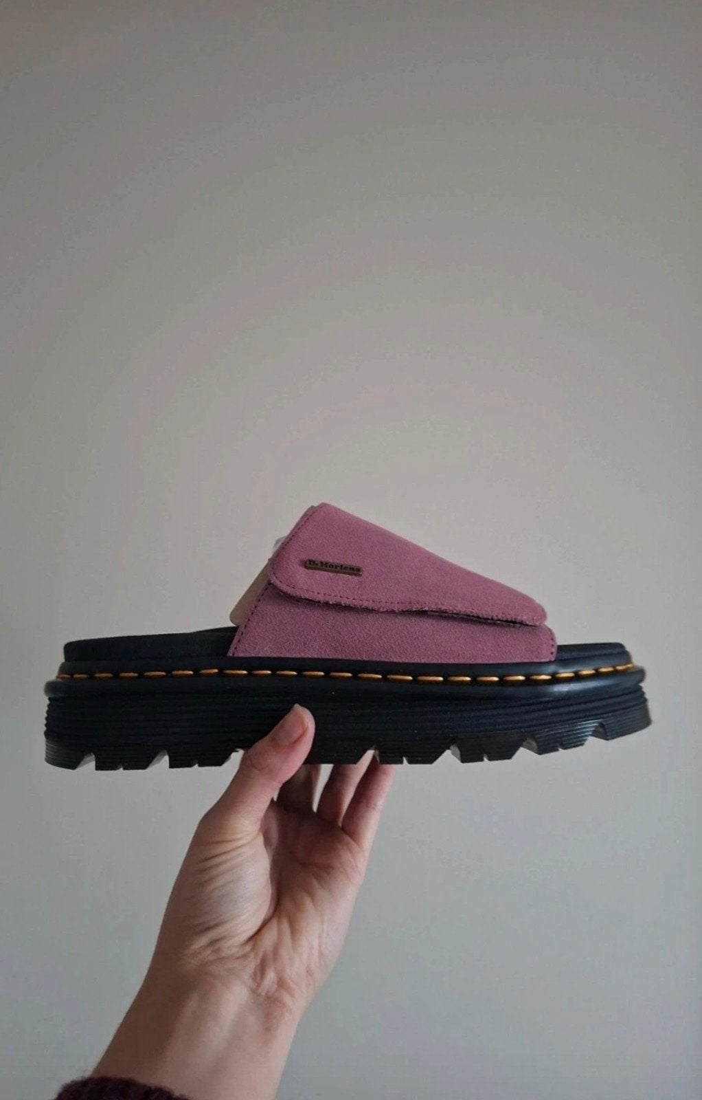 Dr. Martens Zebzag slippers - Roze - Maat 40 - Nieuw, Slippers, Nieuw, Ophalen of Verzenden, Dr. Martens