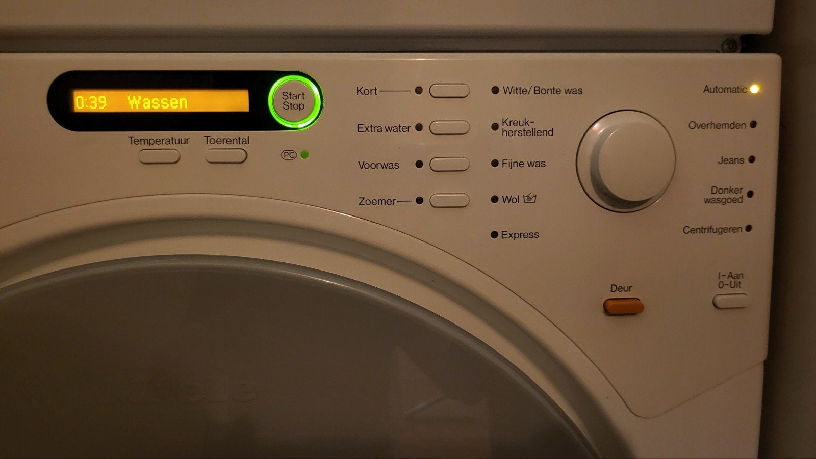 Foto 4 van Miele W 1713 Wasmachine met nieuwe schokbrekers (2025)
