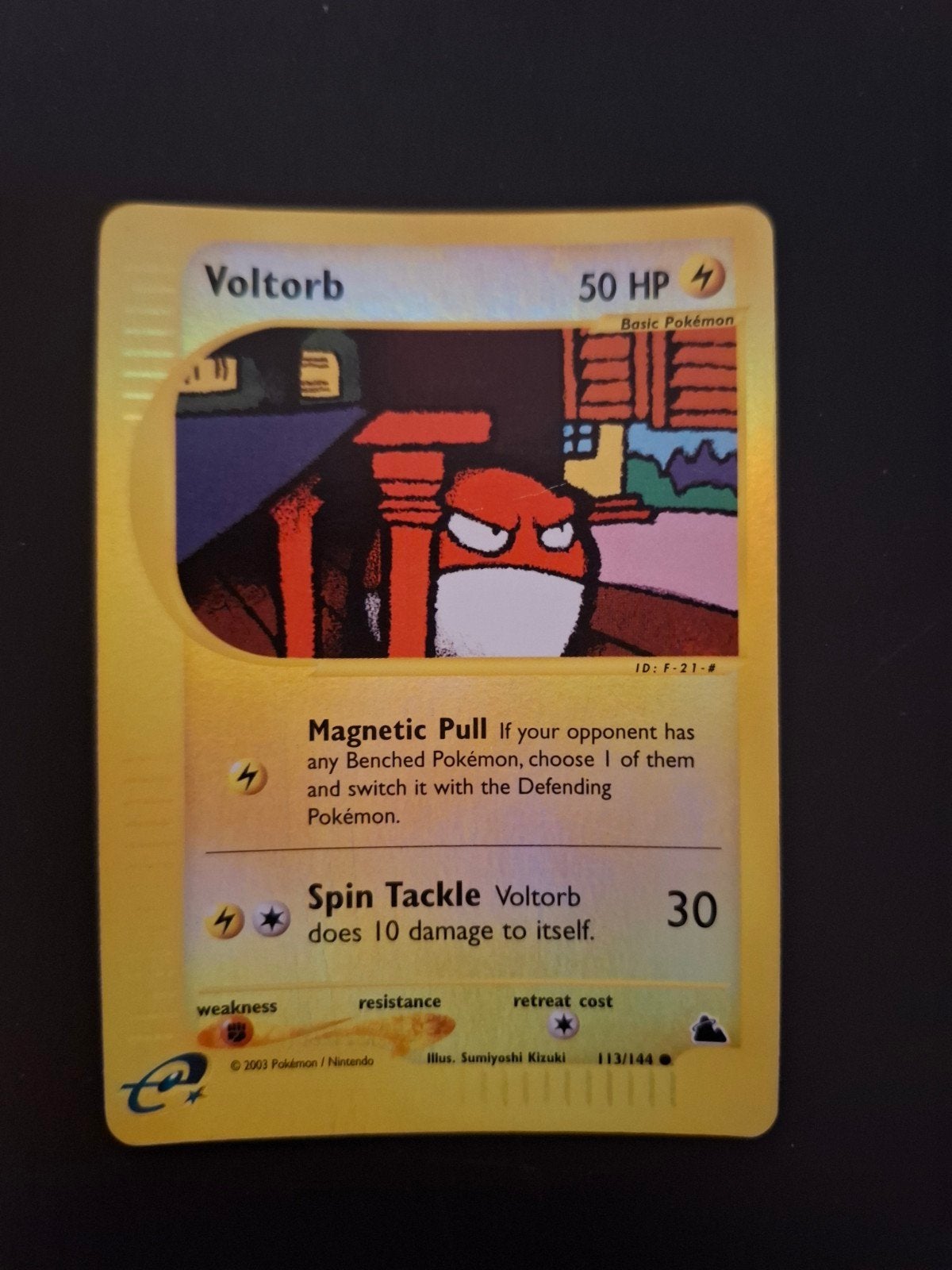 Voltorb [Reverse Holo] #113 Pokémon Skyridge, Ophalen of Verzenden, Gebruikt, Losse kaart, Foil