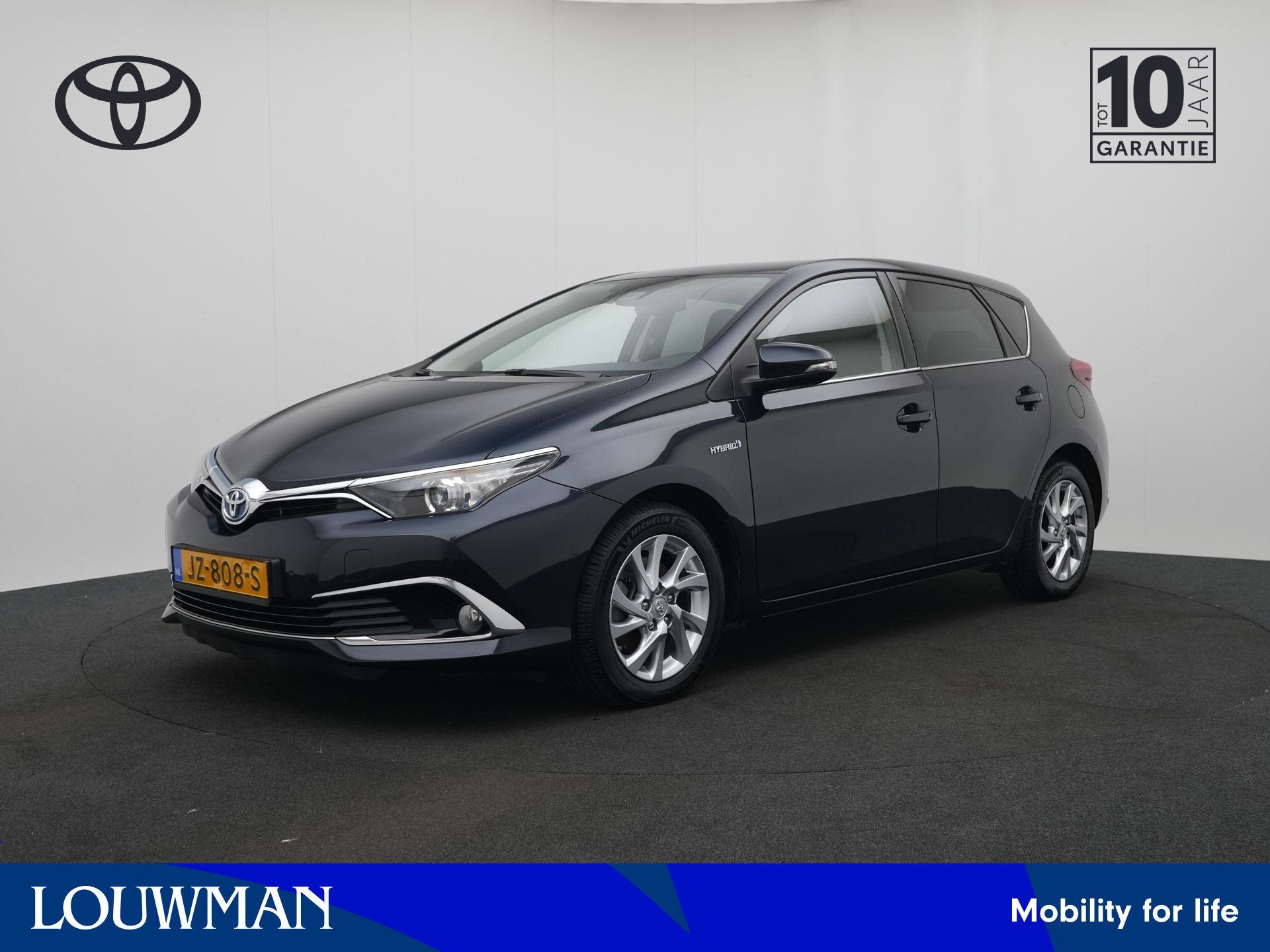 Toyota Auris 1.8 Hybrid Executive | Parkeersensoren V+A | Na