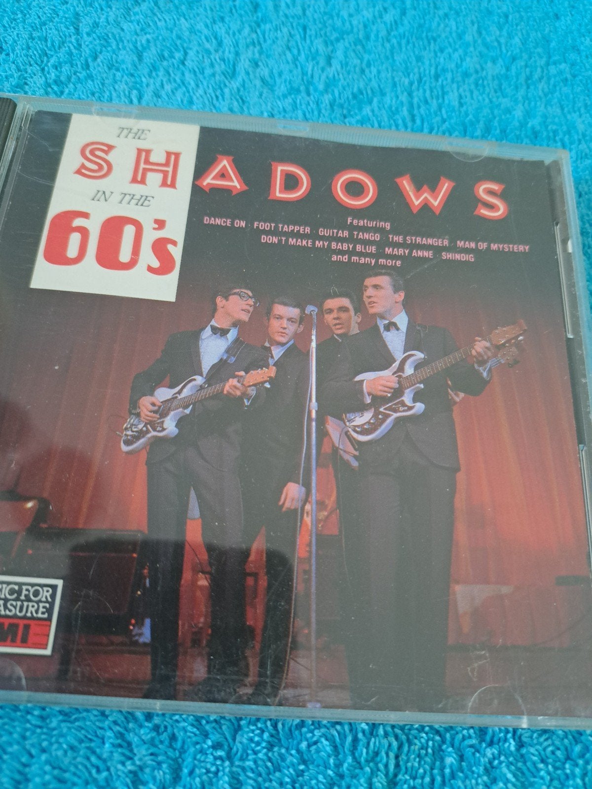 the SHADOWS, Ophalen of Verzenden, Zo goed als nieuw