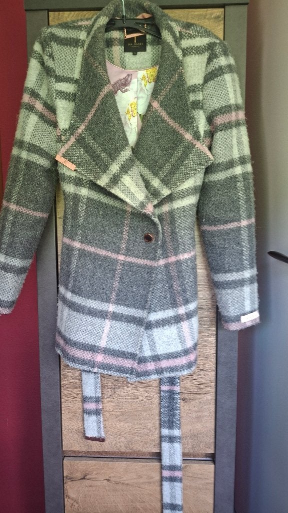 Dames Winterjas - maat S - grijs, roze, Maat 38/40 (M), Ophalen of Verzenden, Gedragen, Ted Baker