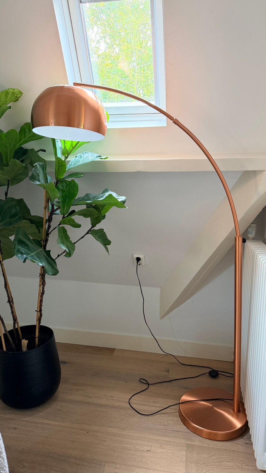 Booglamp vloer Zuiver Bow, Huis en Inrichting, Ophalen, Gebruikt, E27 (groot), Metaal