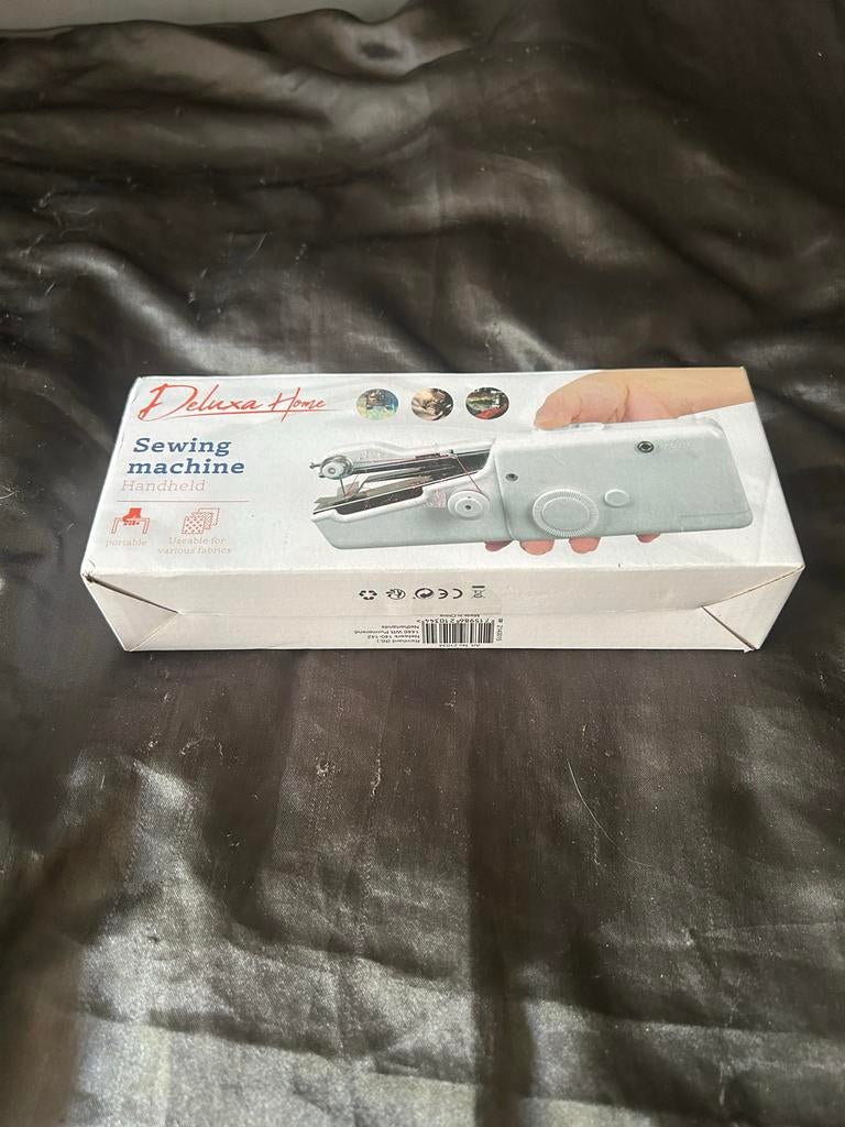 Deluxa Home Handheld Naaimachine - Draagbaar en Nieuw, Hobby en Vrije tijd, Naaimachines en Toebehoren, Nieuw, Naaimachine, Overige merken
