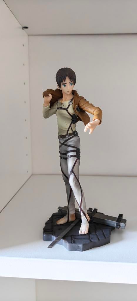 Eren Jaeger - Attack on Titan - Vintage figure, 17cm, Verzamelen, Poppetjes en Figuurtjes, Ophalen of Verzenden, Zo goed als nieuw