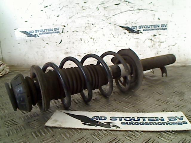 Veerpoot Links Voor Toyota Aygo (B10) (2005-07/2014-05), Gebruikt, Kundenbetreuung@toyota.de, Toyota-Allee 2, Köln 50858, , Duitsland