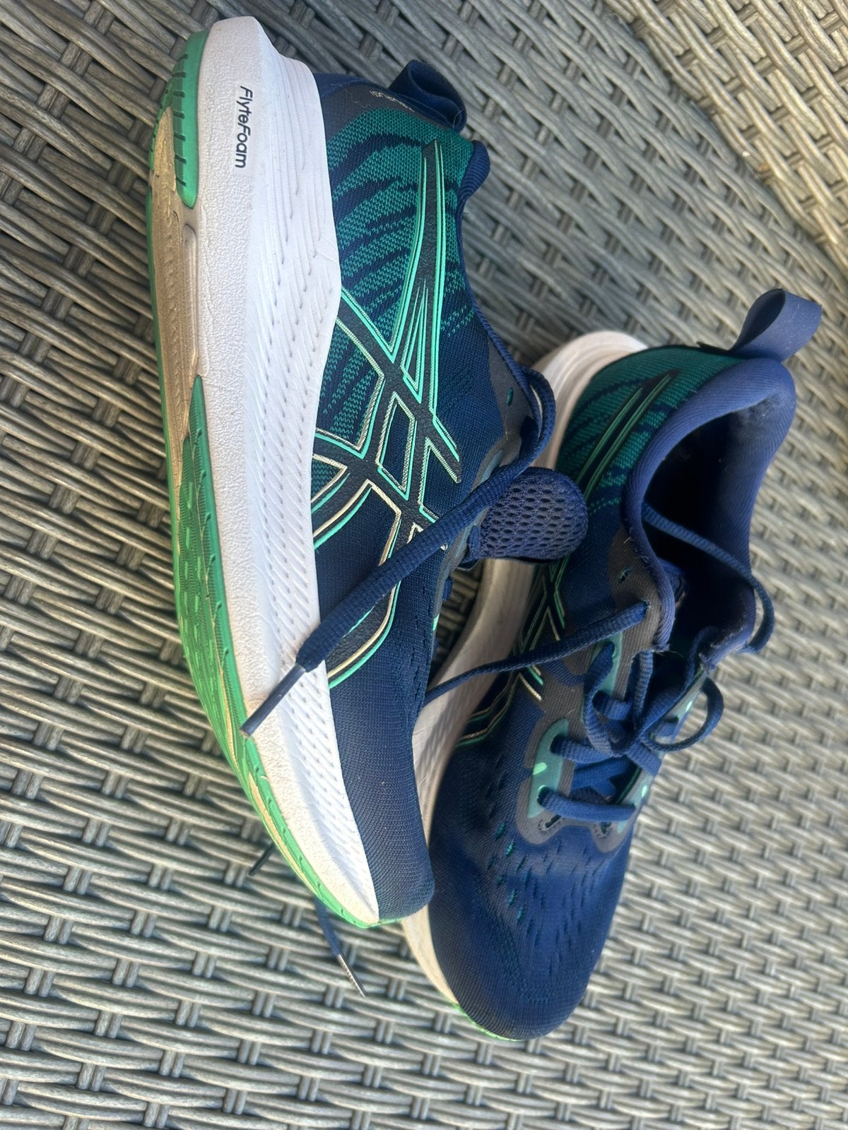 Hardloopschoenen Asics Tsurugi mt 39, Sport en Fitness, Loopsport en Atletiek, Ophalen of Verzenden, Zo goed als nieuw, Hardloopschoenen