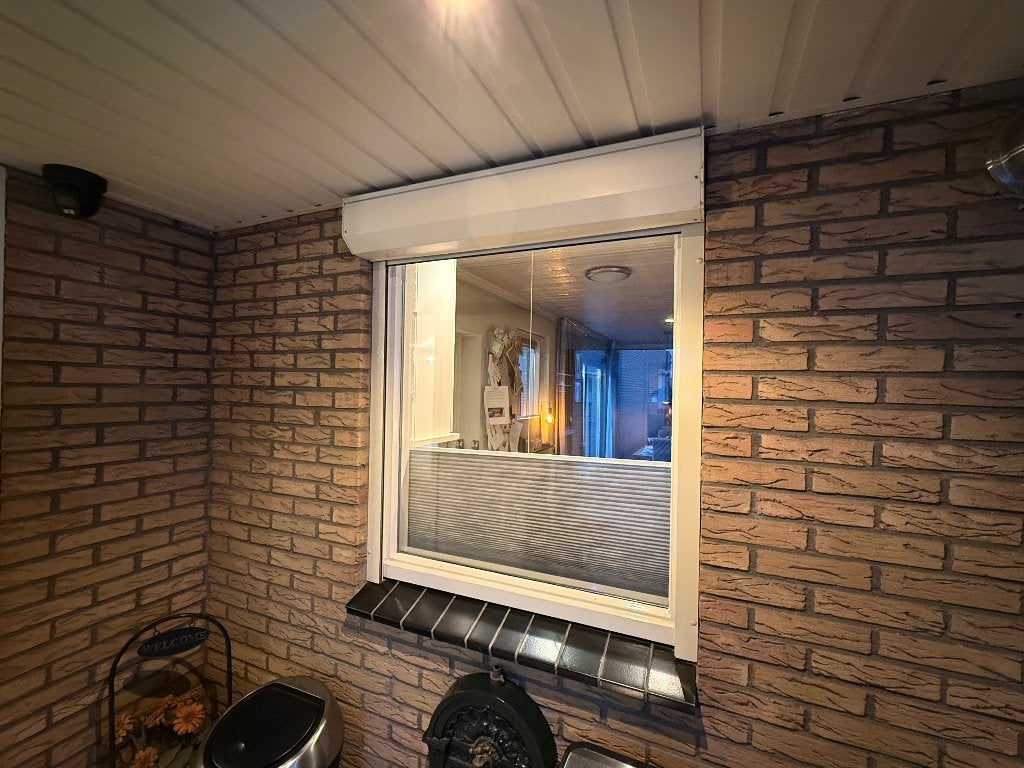 Heroal elektrisch rolluik RAL 9001 met Somfy motor, Ophalen, 100 tot 150 cm, 100 tot 150 cm, Crème of Beige