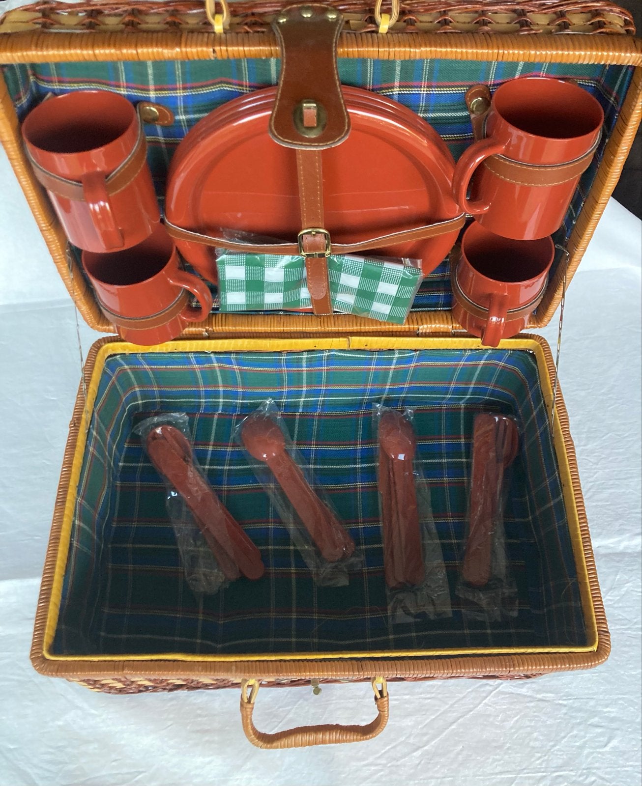 picknickmand met servies en bestek, Ophalen of Verzenden, Nieuw
