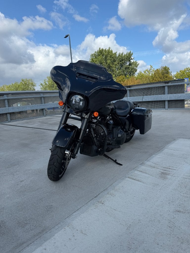 Harley davidson street glide 2019, 2 cilinders, Chopper, Sportuitlaat, Particulier