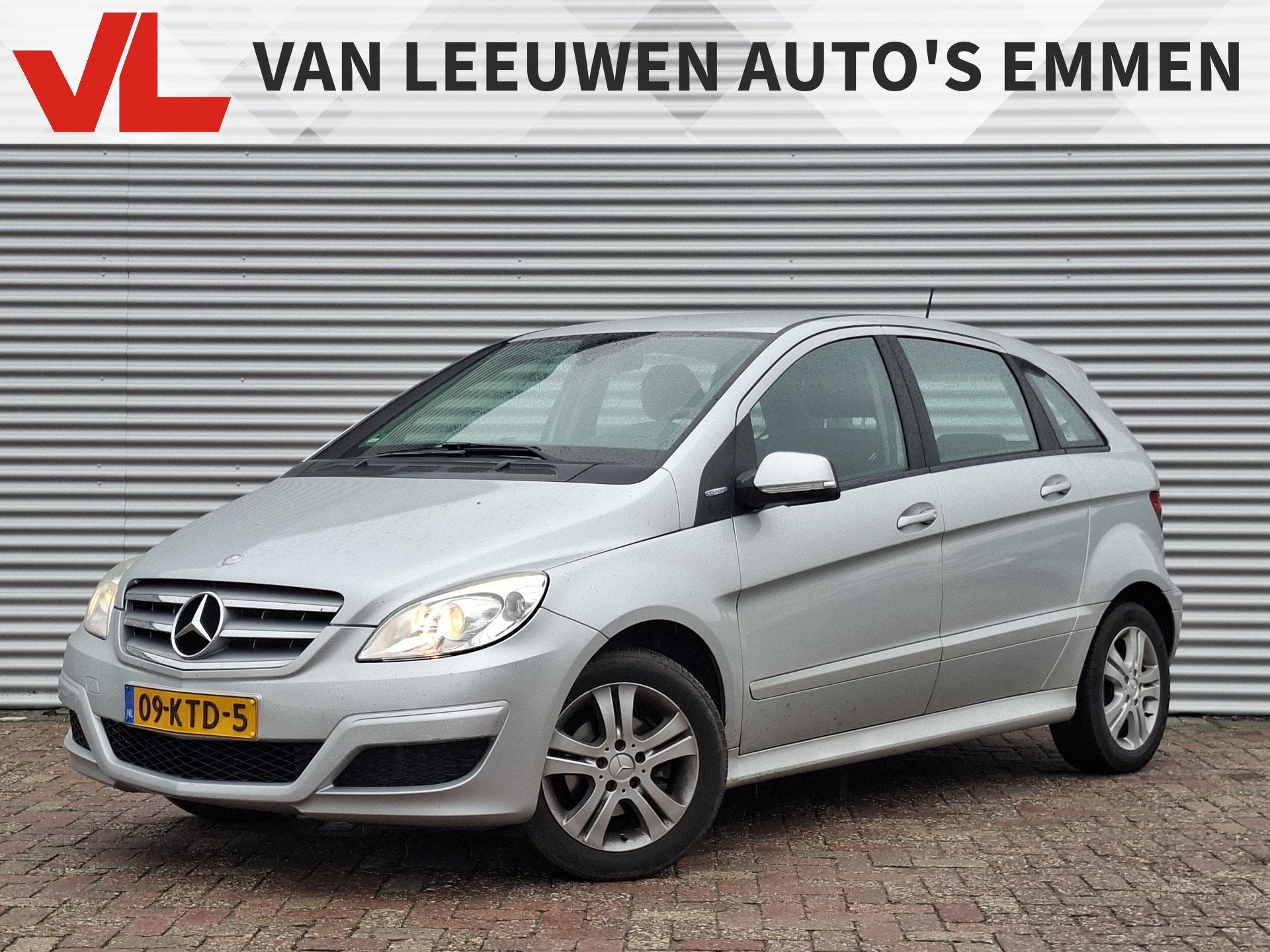 Mercedes-Benz B-Klasse 160 BlueEFFICIENCY | Nieuw Binnen | A, Auto's, Voorwielaandrijving, Euro 5, Stof, 4 cilinders