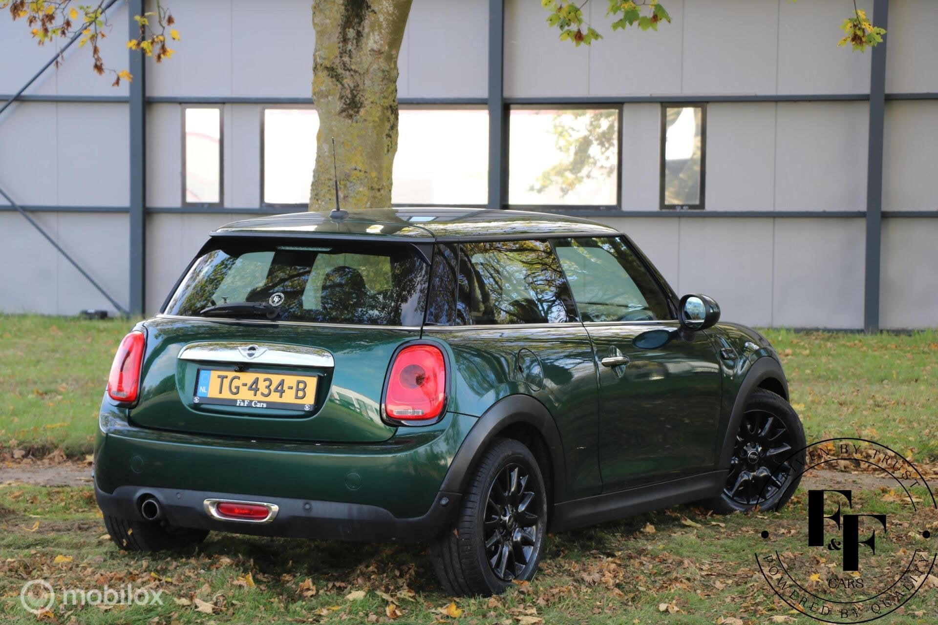 MINI One 1.2 Business |Automaat |Stoelverwarming|PDC Cruise, Auto's, Stof, Gebruikt, Euro 6, 1095 kg