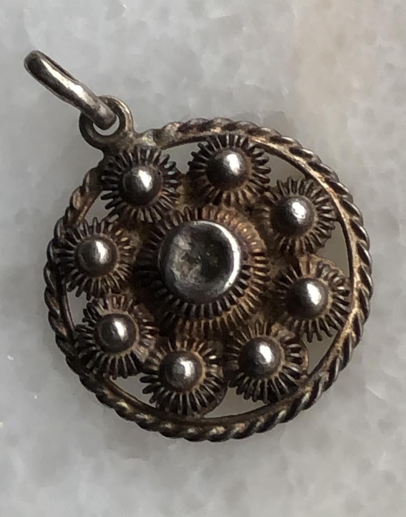 Oude KLEINE Kettinghanger Hanger Zeeuwse Knoop, Ophalen of Verzenden, Gebruikt, Zilver, Overige materialen