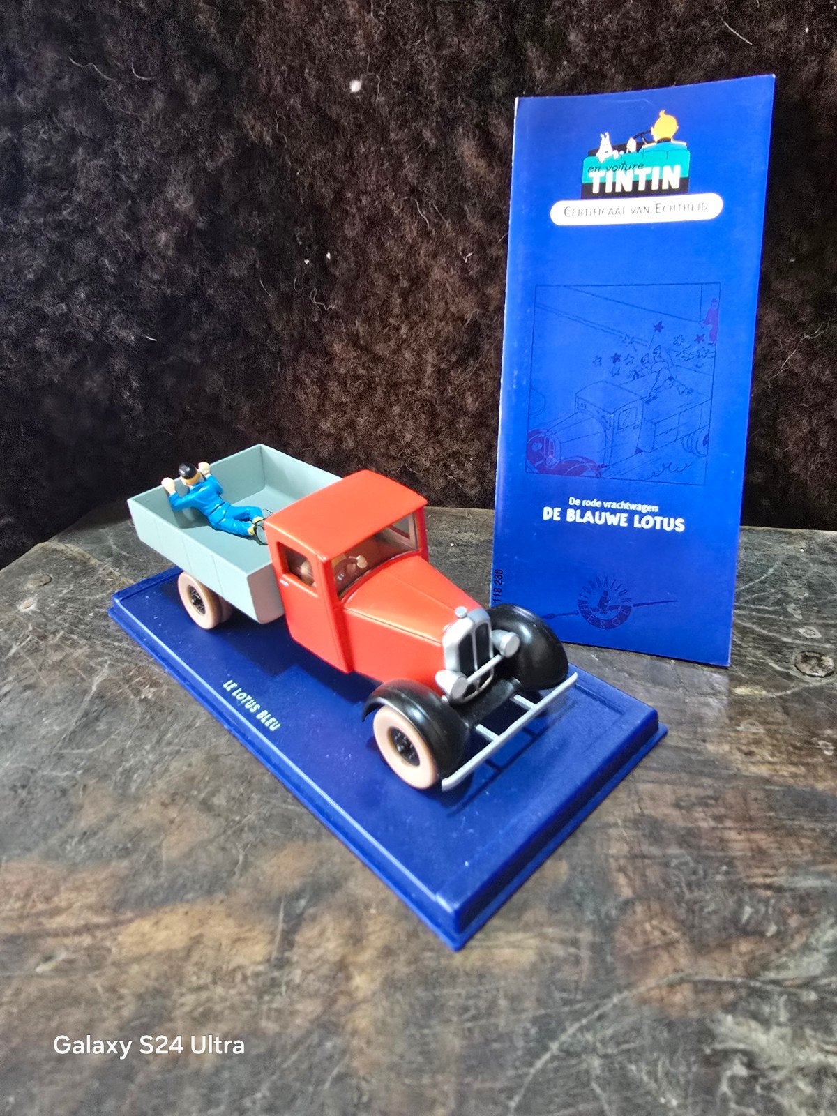 C34> Renault 15CV uit 1933 Kuifje De Blauwe Lotus, Ophalen of Verzenden