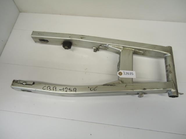 CBR125R 2004 - 2006 Honda Achterbrug D1-10074