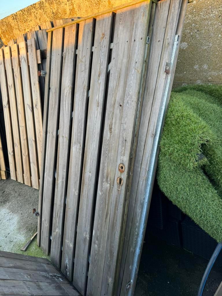 2 stevige poort deuren, Ophalen, Gebruikt, 100 tot 150 cm, Draaipoort