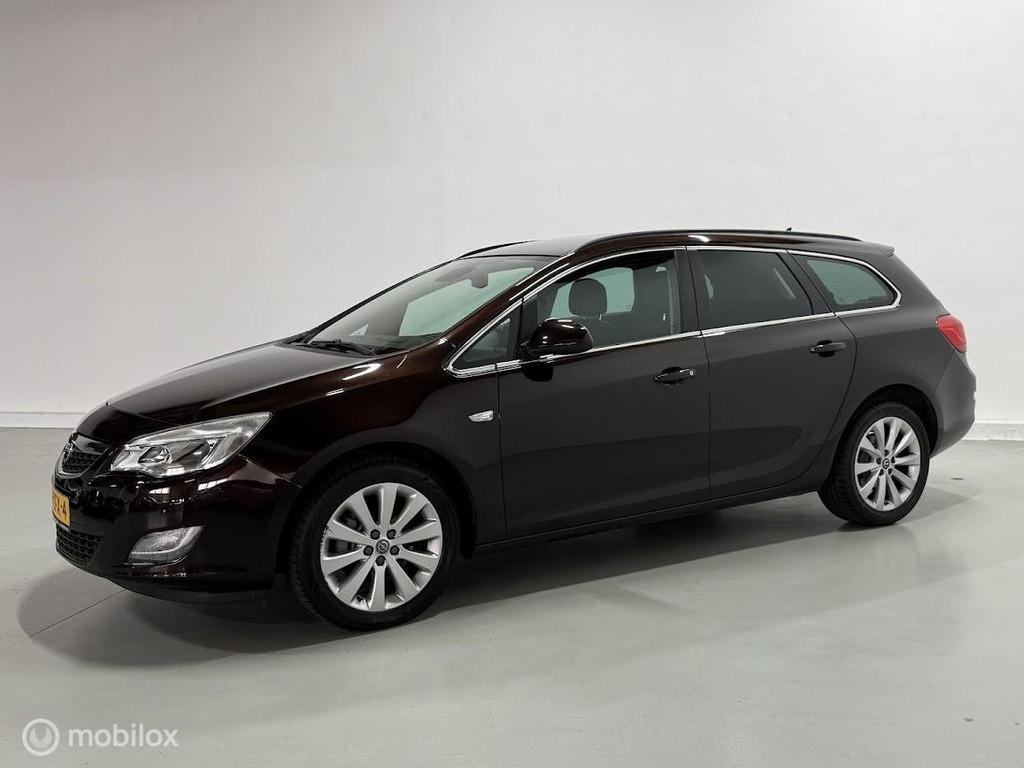 Opel Astra Sports Tourer 1.4 Turbo Sport, Auto's, Voorwielaandrijving, Euro 5, Gebruikt, 4 cilinders