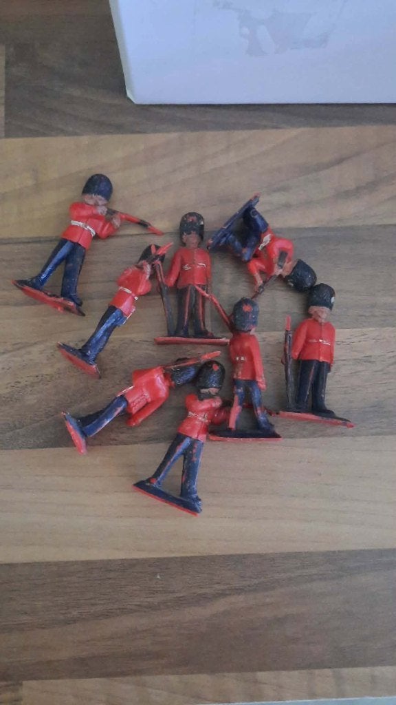 kings own foot guard   Lone star toys, Antiek en Kunst, Antiek | Speelgoed, Ophalen of Verzenden