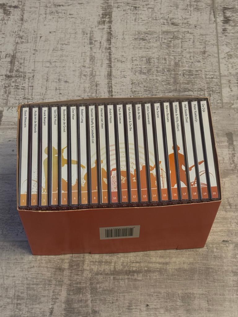 AD Nederlandstalige Popklassiekers Boxset - 20 CD's, Ophalen of Verzenden, Zo goed als nieuw, Pop, Boxset