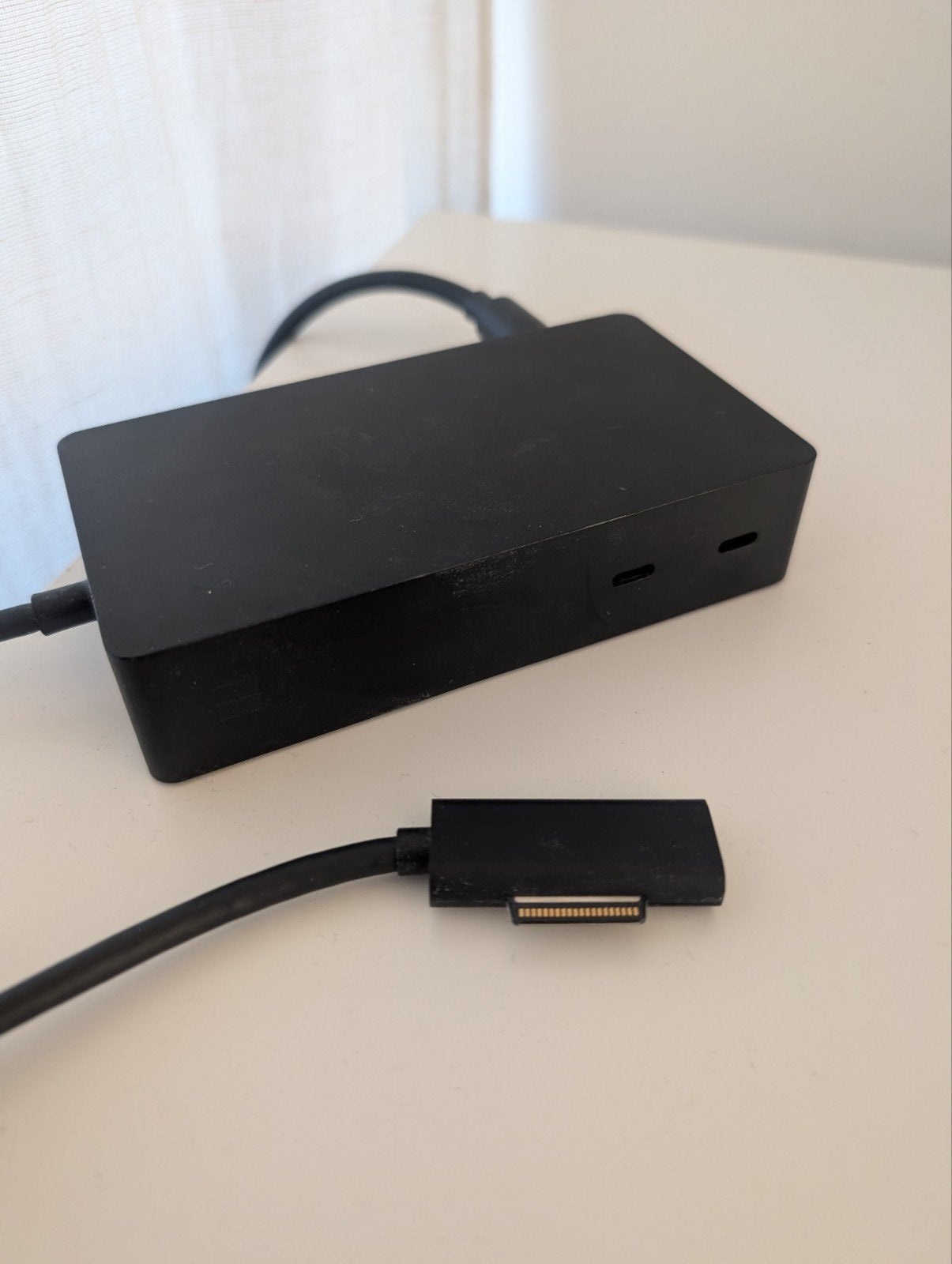 Microsoft Surface Dock 2, Computers en Software, Dockingstations, Docking station, Laptop, Ophalen of Verzenden, Zo goed als nieuw