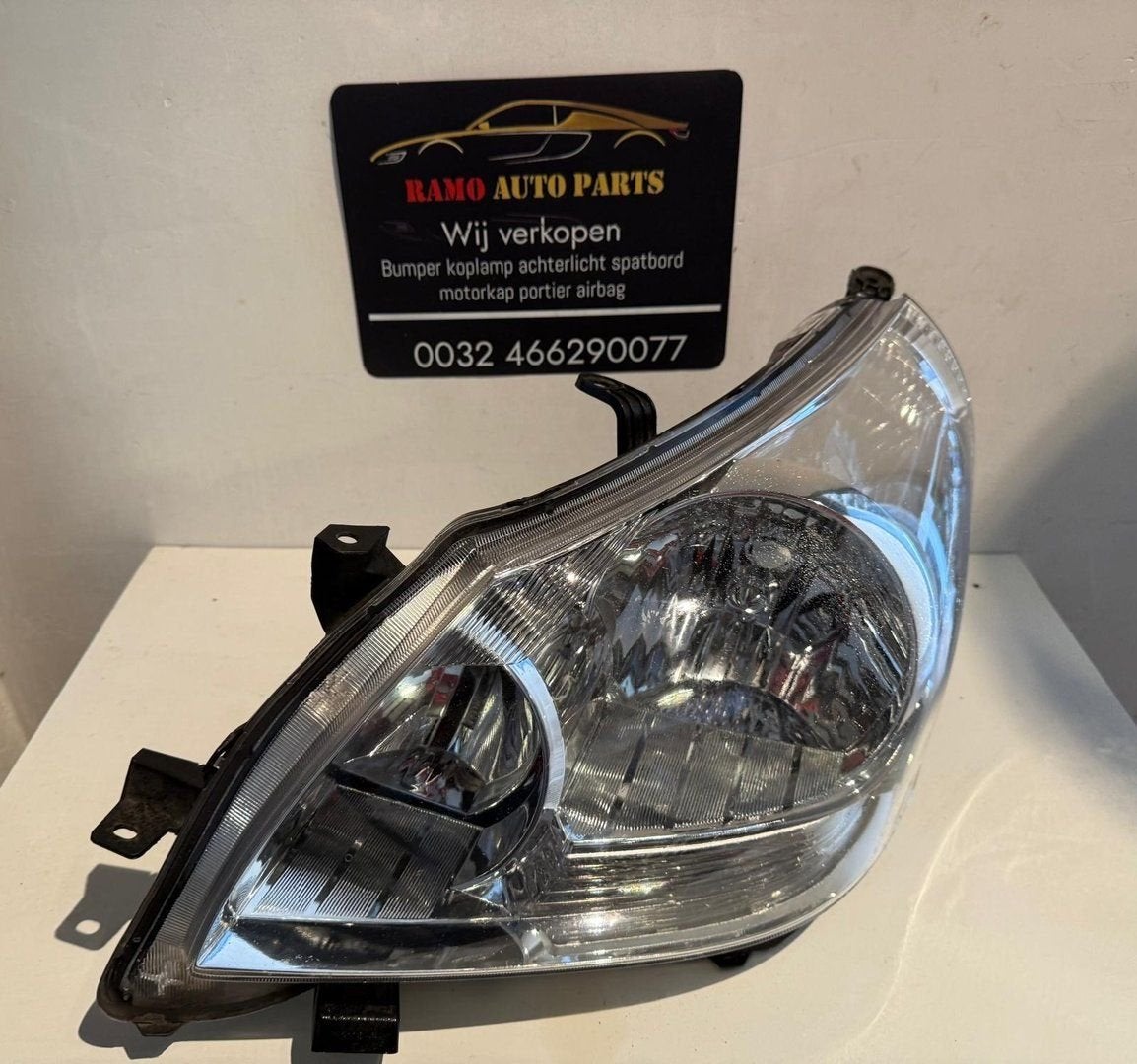 KOPLAMP TOYOTA  VERSO 2009/2013 811700F090 LINKS, Auto-onderdelen, Verlichting, Gebruikt, -, -, Ophalen of Verzenden