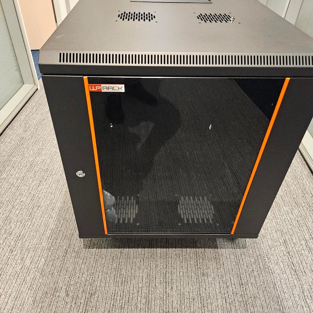 Serverkast Nieuw WP Rack, Computers en Software, Ophalen, Nieuw, Glas, Plaatstaal