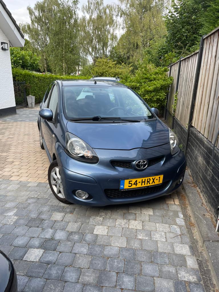 Toyota Aygo 1.0 12V Vvt-i 5DRS 2009 Blauw, Voorwielaandrijving, Euro 5, Stof, Zwart
