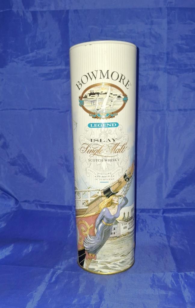 Fraai Bowmore Legend Islay Single Malt Whisky Verzamelblik, Ophalen of Verzenden, Zo goed als nieuw, Verpakking