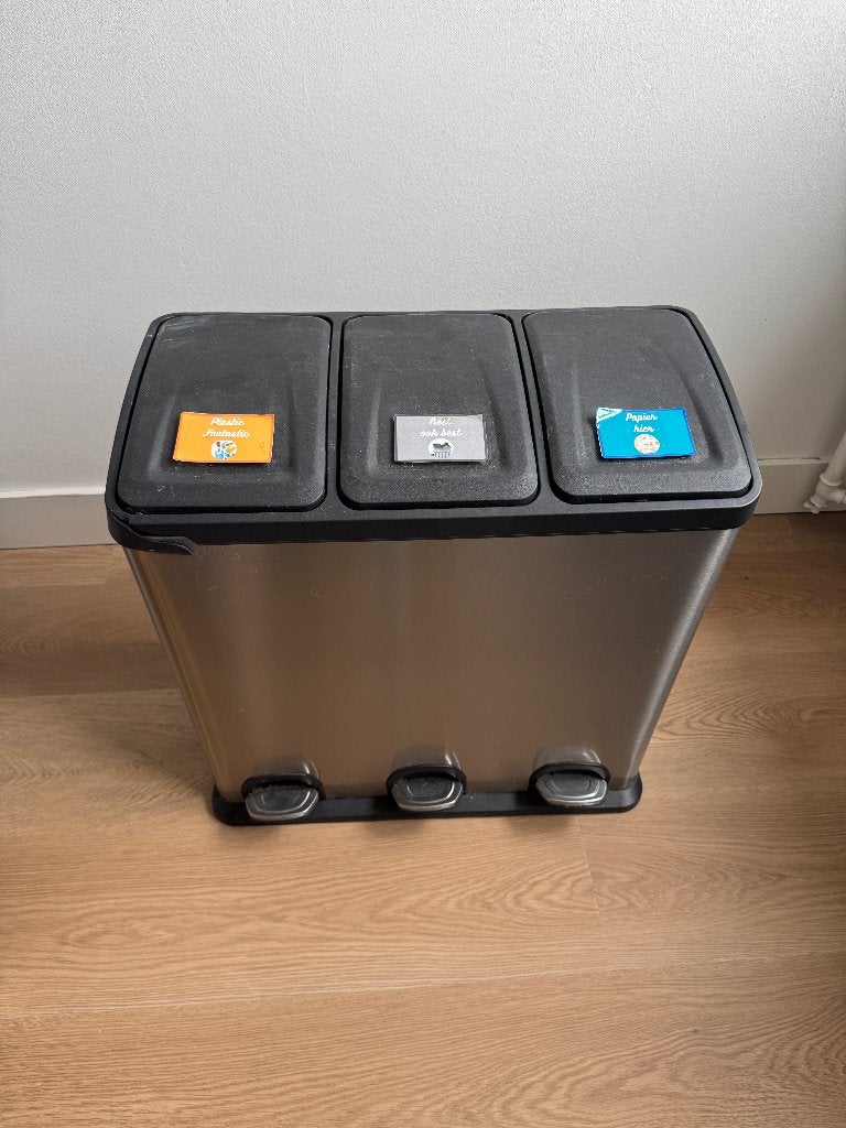 Prullenbak met 3 losse vuilnisemmers (Pedaalemmers), Ophalen, Kunststof, Gebruikt, Met pedaal