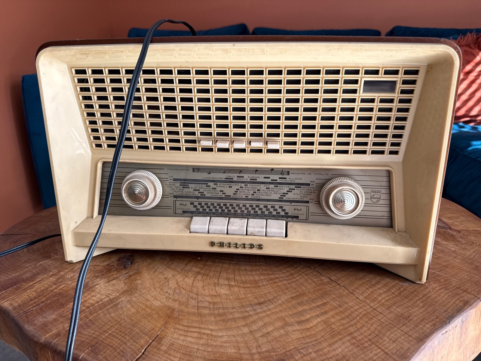Oude Philips radio - Vintage model voor liefhebbers, Ophalen of Verzenden, Niet werkend, Radio