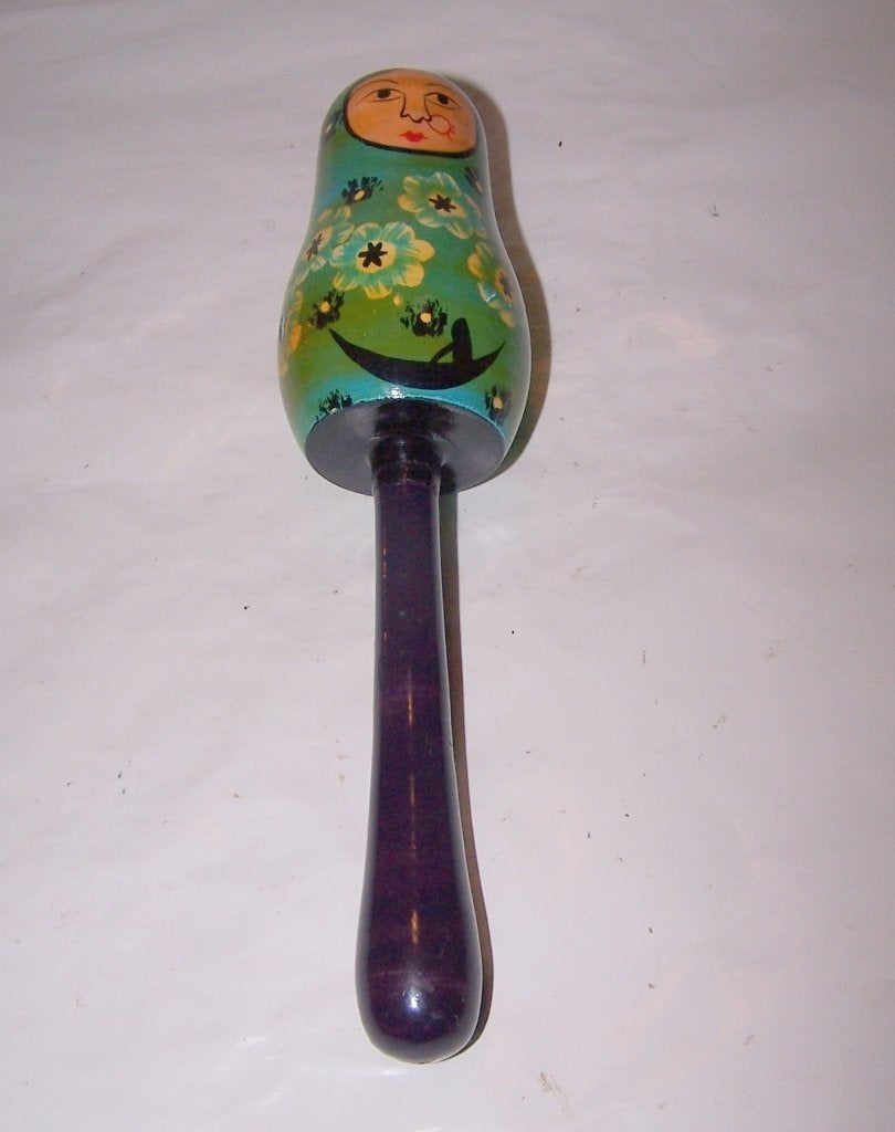 Maroesjka als rammelaar. Zeldzaam/nieuwstaat., Antiek en Kunst, Ophalen of Verzenden